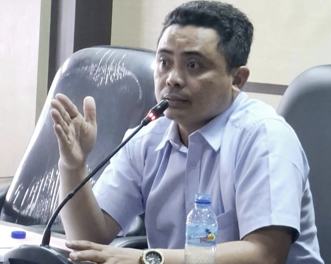 Ketua Komisi I DPRD NTB Mohammad Akri mengatakan penetapan 5 anggota KI Provinsi NTB terpilih berdasarkan hasil kualifikasi dan kemampuan.