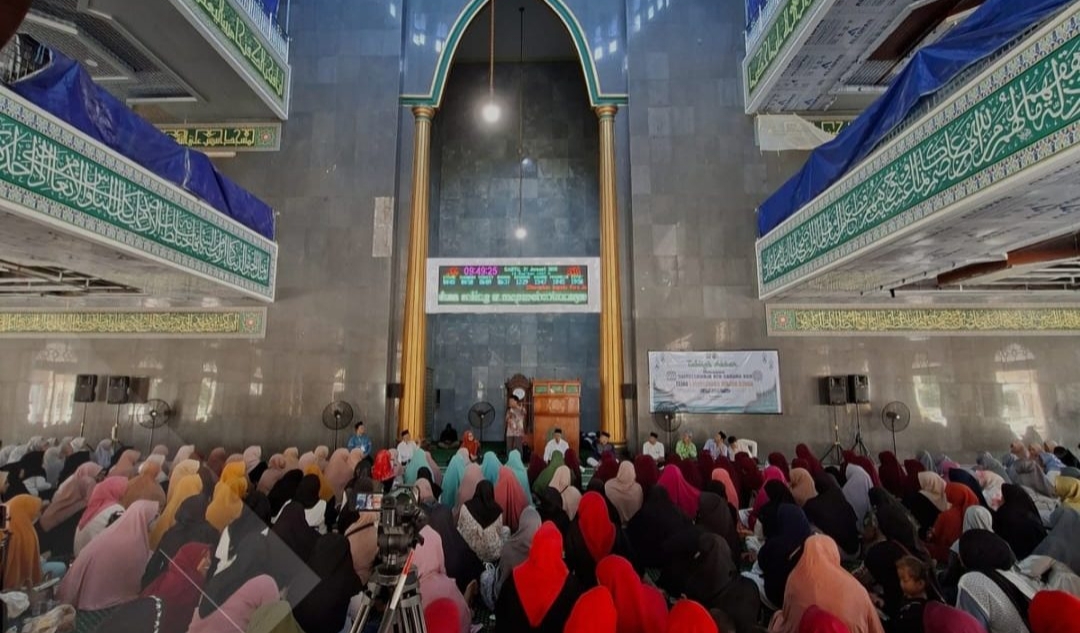Koperasi KSPPS Baitutamkin menyelenggarakan Tabligh Akbar di Masjid Agung Darussalam, KSB, Sabtu (31/1).