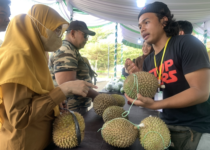 Festival durian di Loang Baloq Mataram