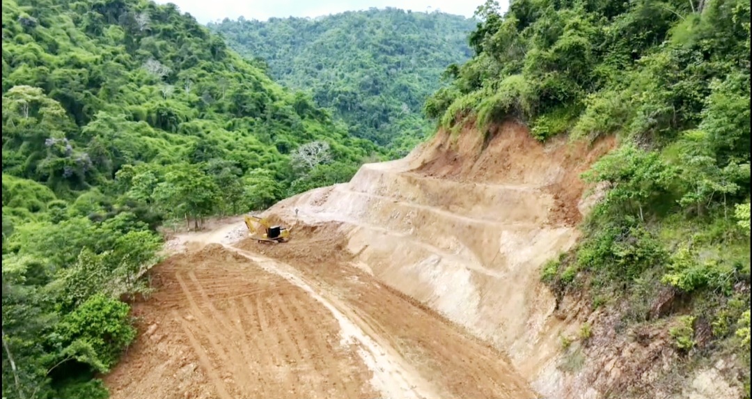 DPRD NTB mendesak Inspektorat NTB untuk turun melakukan audit proyek jalan provinsi long segment Lenangguar-Lunyuk, Kabupaten Sumbawa.