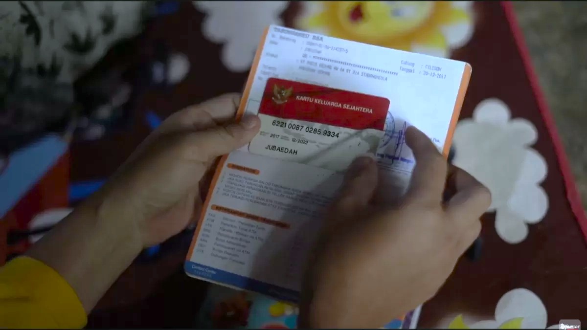 lustrasi Pencairan Bansos PKH dan BPNT Tahap 1 2026 melalui KKS Merah Putih.