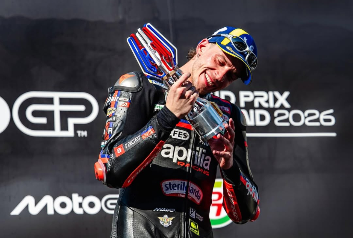 Bezzecchi menang dominan di GP Thailand 2026. Marc Marquez DNF akibat pecah ban, klasemen MotoGP berubah drastis!