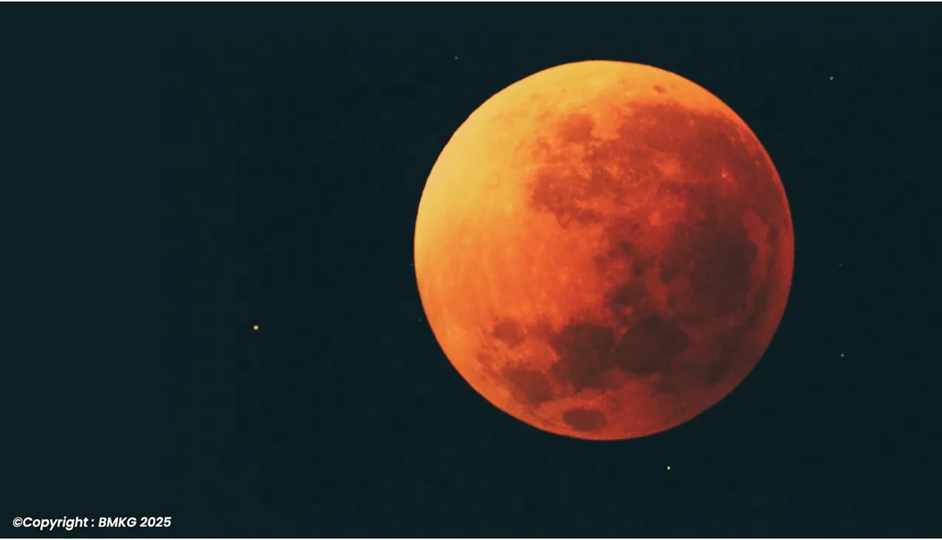 fenomena Gerhana Bulan Total. (BMKG)