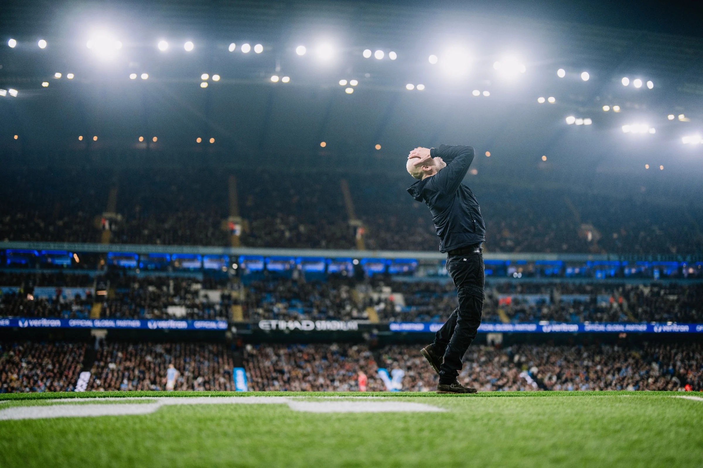 Pep Guardiola. (foto: mancity.com)