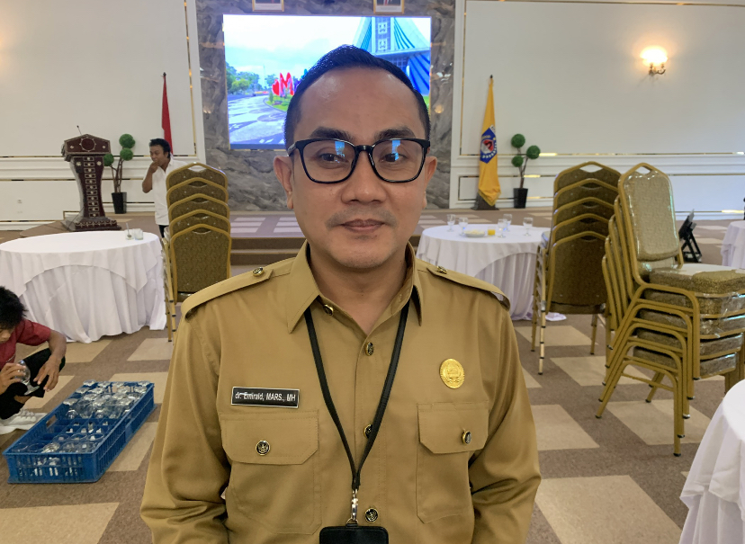 Kepala Dinas Kesehatan Kota Mataram Emirald Isfihan
