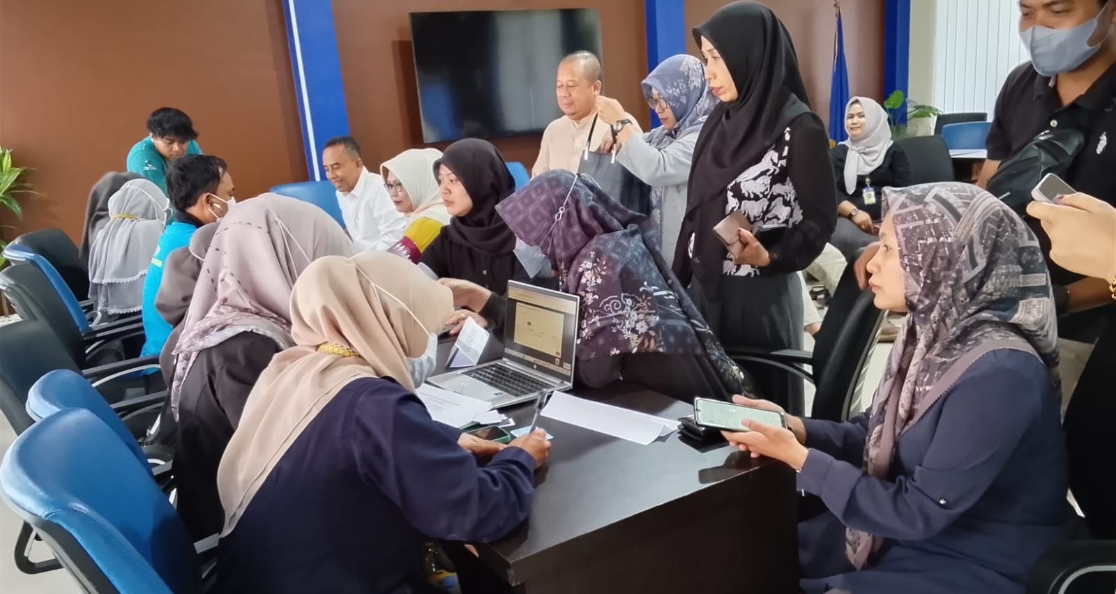 Klinik Unram membuka layanan pindah faskes BPJS bagi civitas akademika dan mahasiswa melalui program UNRAM On-Site Health Service.