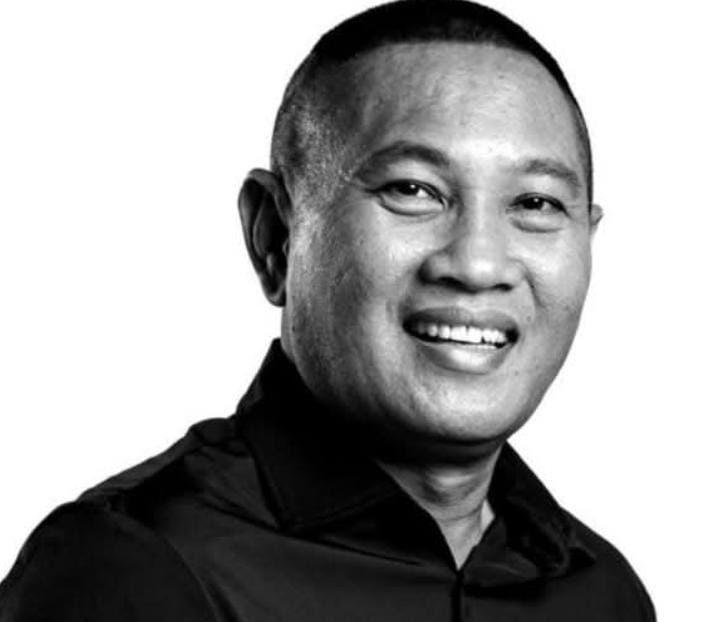 Ketua PMI NTB Lalu Herman Mahaputra