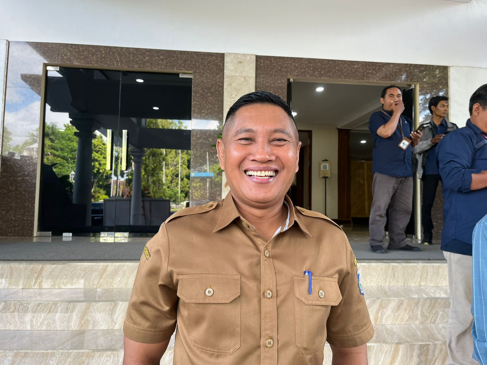 Almarhum dr H Lalu Herman Mahaputra atau dr Jack. 