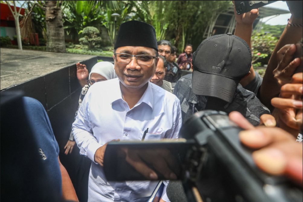 SAH JADI TERSANGKA: Tersangka kasus dugaan korupsi kuota haji, Mantan Menag Yaqut Cholil Qoumas saat diperiksa KPK, Jumat (30/1). P Jaksel menolak praperadilan Yaqut.