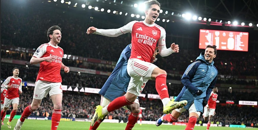 Pemain muda Arsenal Max Dowman mencetak gol ke gawang Everton sekaligus mengukir sejarah.