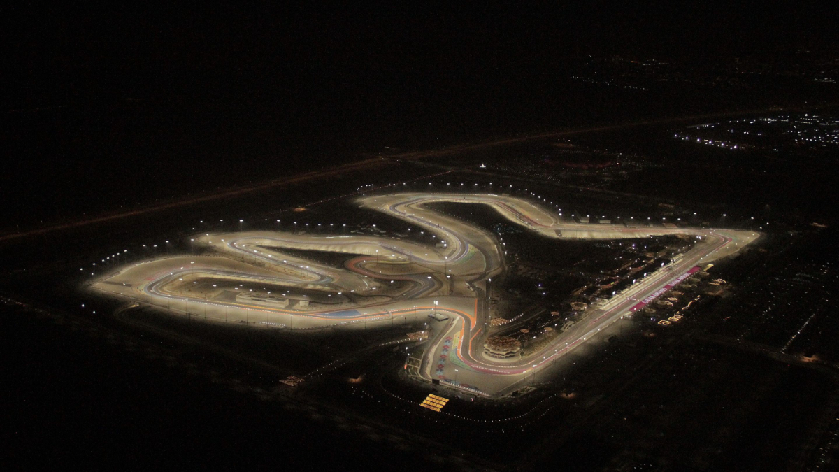 MotoGP resmi menunda GP Qatar 2026 ke November karena situasi geopolitik Timur Tengah. Jadwal Portugal dan Valencia ikut disesuaikan.