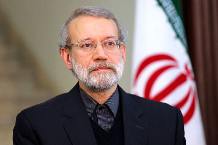 Seruan keras Ali Larijani soal konflik Iran dan sikap dunia Islam picu sorotan global.