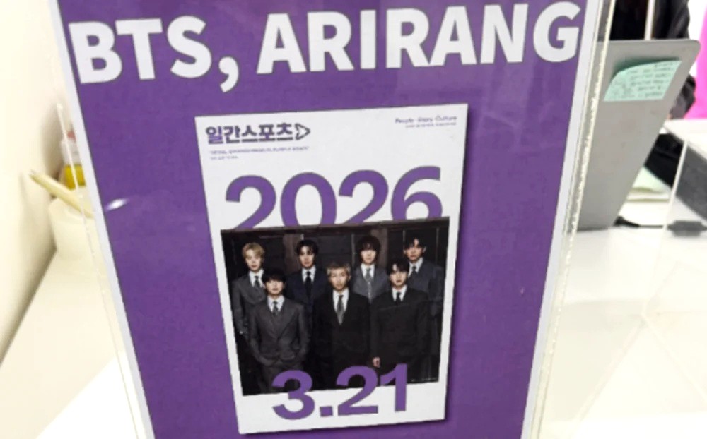 Edisi cetak spesial BTS yang terjual 7.000 copy sehari.