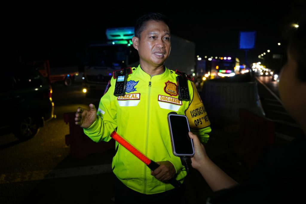 Dirgakkum Korlantas Polri, Brigjen Pol Faizal, menegaskan pihaknya tidak segan melakukan penindakan langsung di lapangan sesuai dengan instruksi pimpinan guna menjamin kelancaran arus lalu lintas.