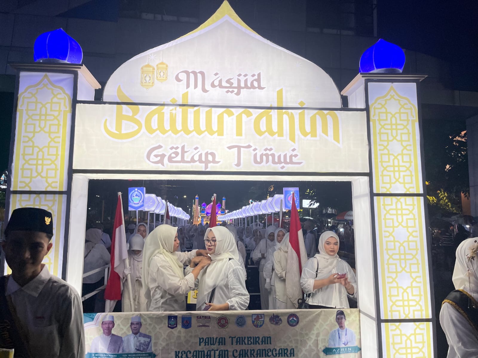 Kemeriahan malam takbiran saat menyambut Hari Raya Idulfitri tahun lalu.