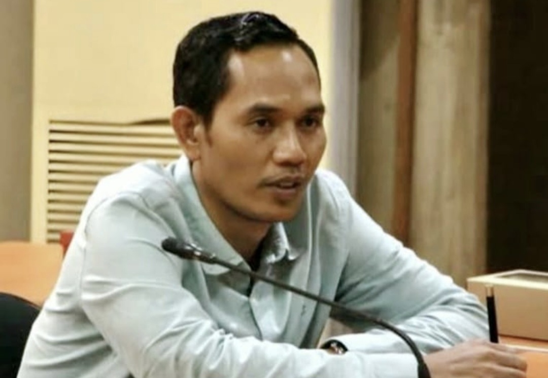 Anggota DPRD NTB Hulaemi memiliki hobi unik yaitu beternak sarang burung walet.