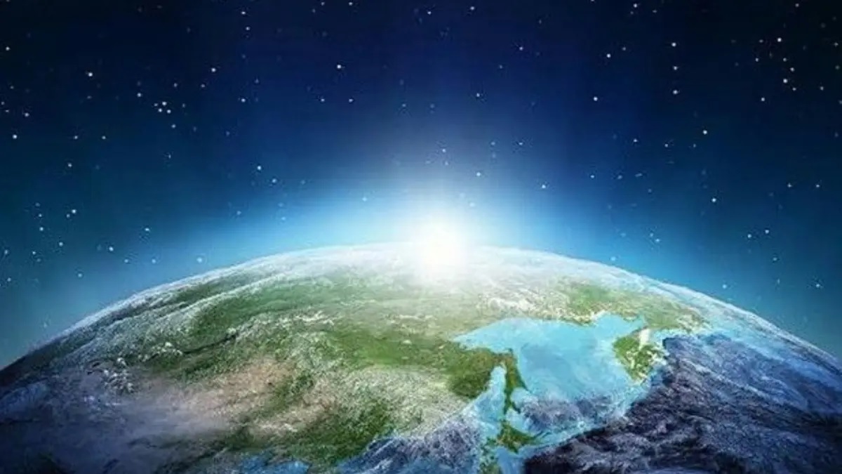 Hari ini, Jumat (20/3), terjadi fenomena astronomi ekuinoks Maret. (Pinterest)