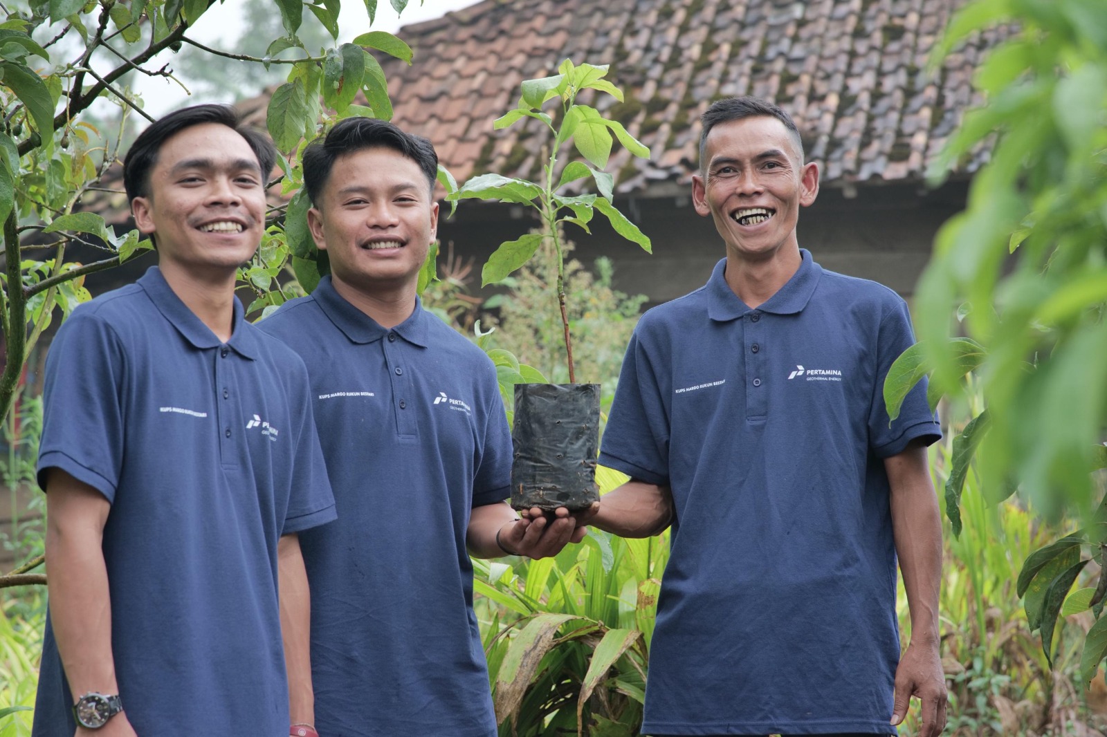 Program Hutan Lestari Pertamina mengubah hutan rusak menjadi sumber ekonomi, dari madu hingga eduwisata bernilai miliaran rupiah.