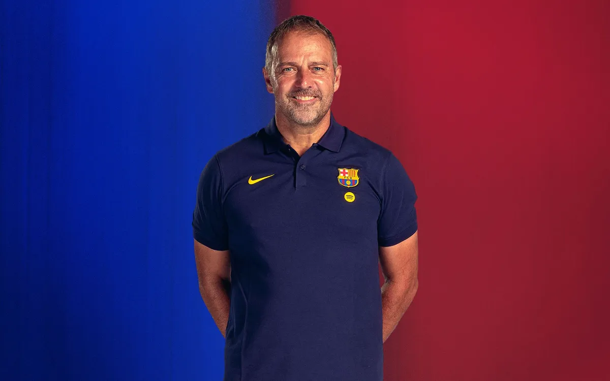 Hansi Flick bikin kejutan! Tegaskan Barcelona bakal jadi klub terakhir dalam karier kepelatihannya karena merasa sangat bahagia. 