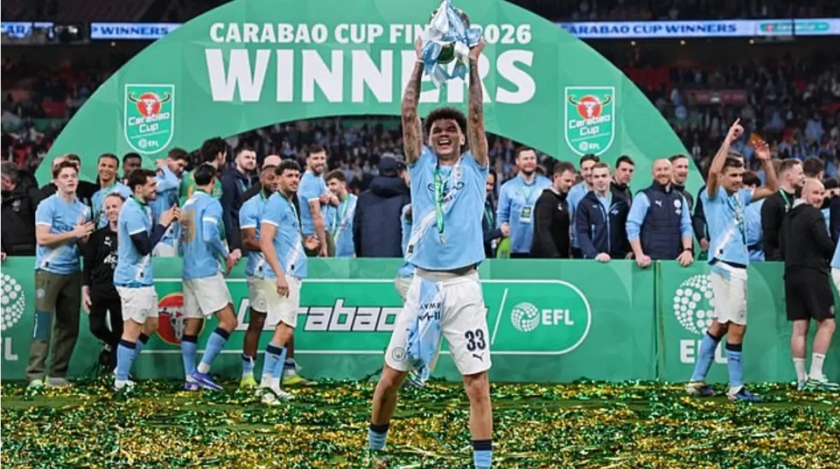 Klub Manchester City merayakan keberhasilan merebut gelar Carabao CUP 2026. (Dailymail)