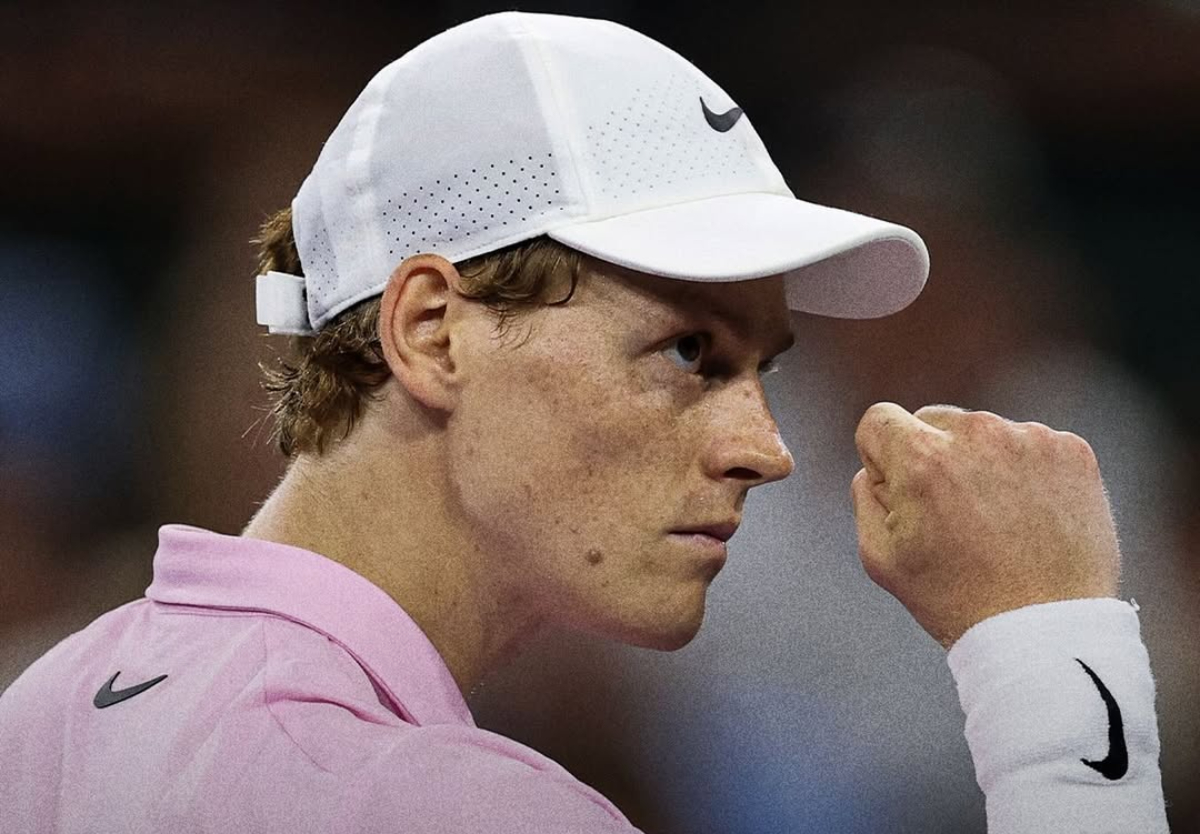 Jannik Sinner cetak rekor 26 set beruntun di Masters 1000 Miami Open, lampaui Novak Djokovic dan melaju mulus ke babak keempat.