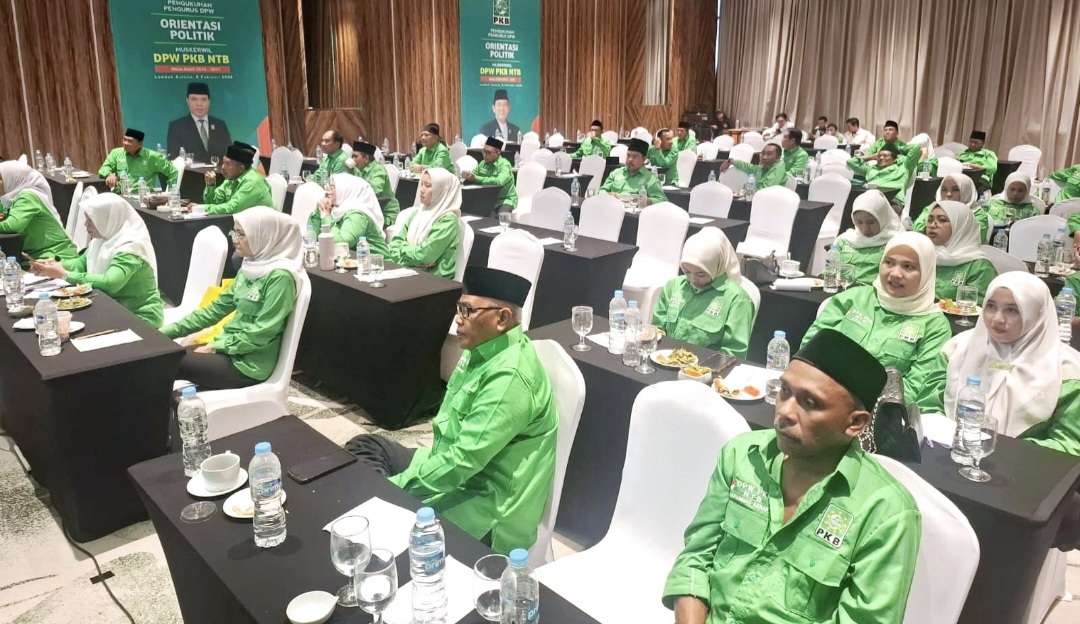 Jajaran pengurus DPW PKB NTB menggelar Rakerwil dan Orientasi Politik beberapa waktu lalu. Ini juga menjadi momen dalam menjaring bacaleg sejak dini.