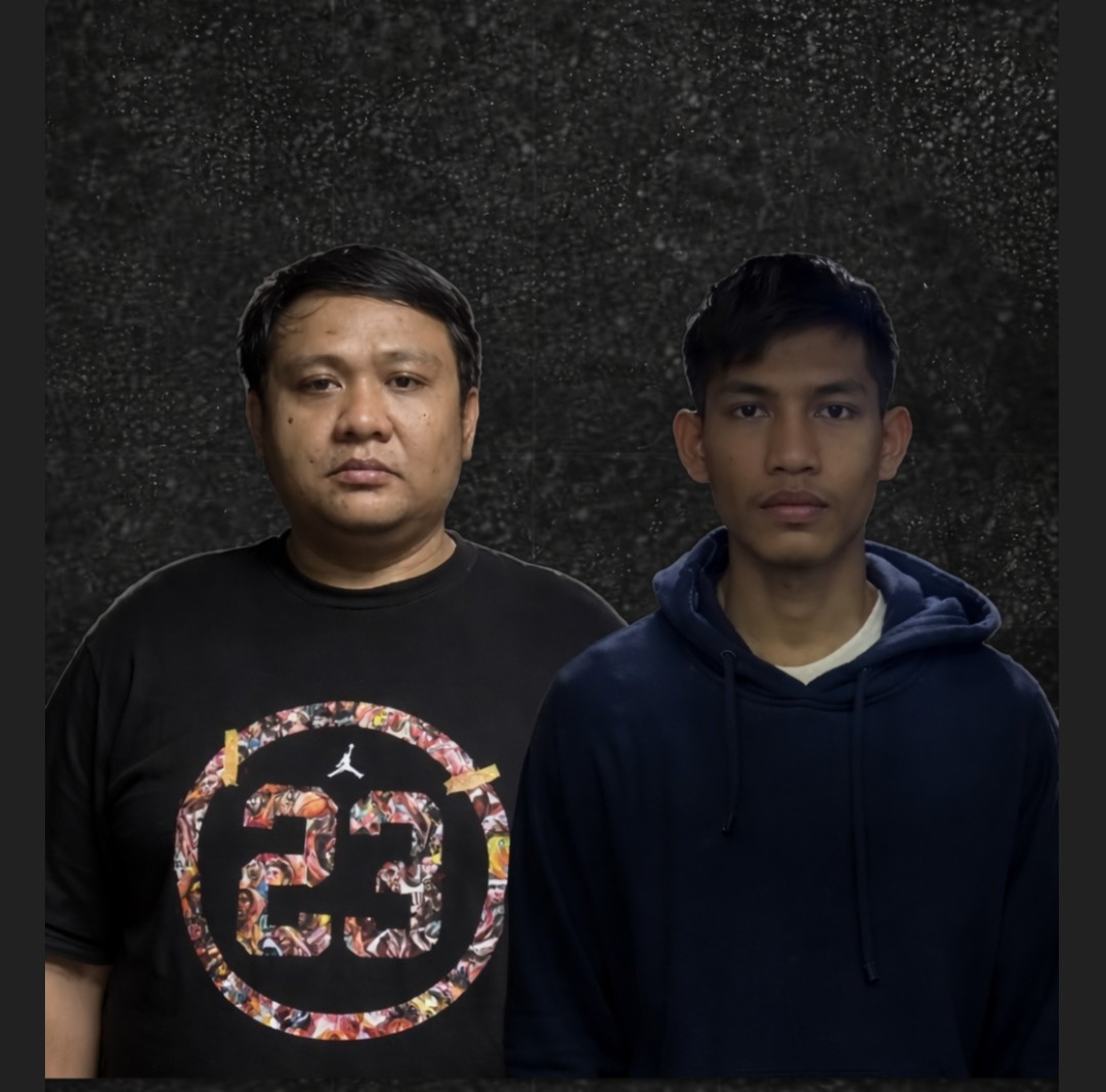 Dua orang penampung dan penyedia rekening Koko Erwin ditangkap tim Dittipidnarkoba Bareskrim Polri. 