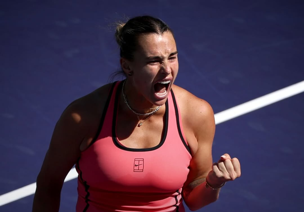 Aryna Sabalenka kalahkan Hailey Baptiste di Miami Open dan melaju ke semifinal. Duel panas kontra Elena Rybakina kembali tersaji.