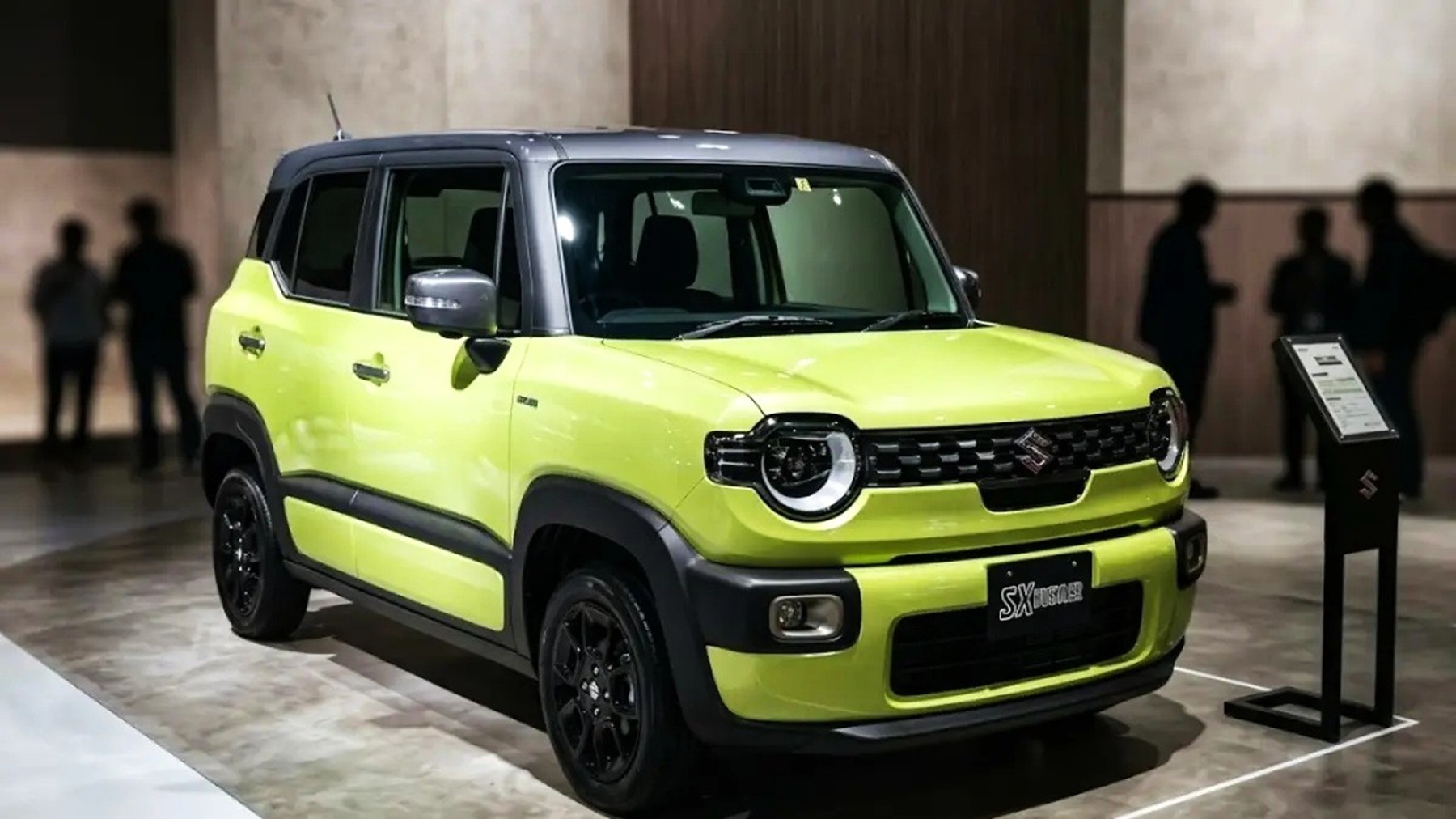 UNIK: Mobil Suzuki XBee, Crossover Hybrid unik yang ditampilkan di ajang Indonesia International Motor Show (IIMS) 2026, belum lama ini.