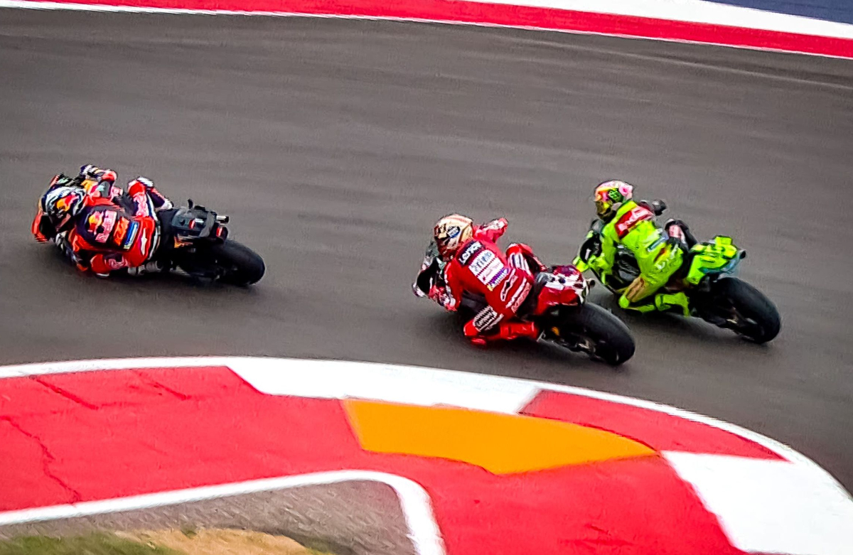Marc Marquez kena Long Lap Penalty di MotoGP Amerika Serikat usai insiden dengan Di Giannantonio saat Sprint di COTA.