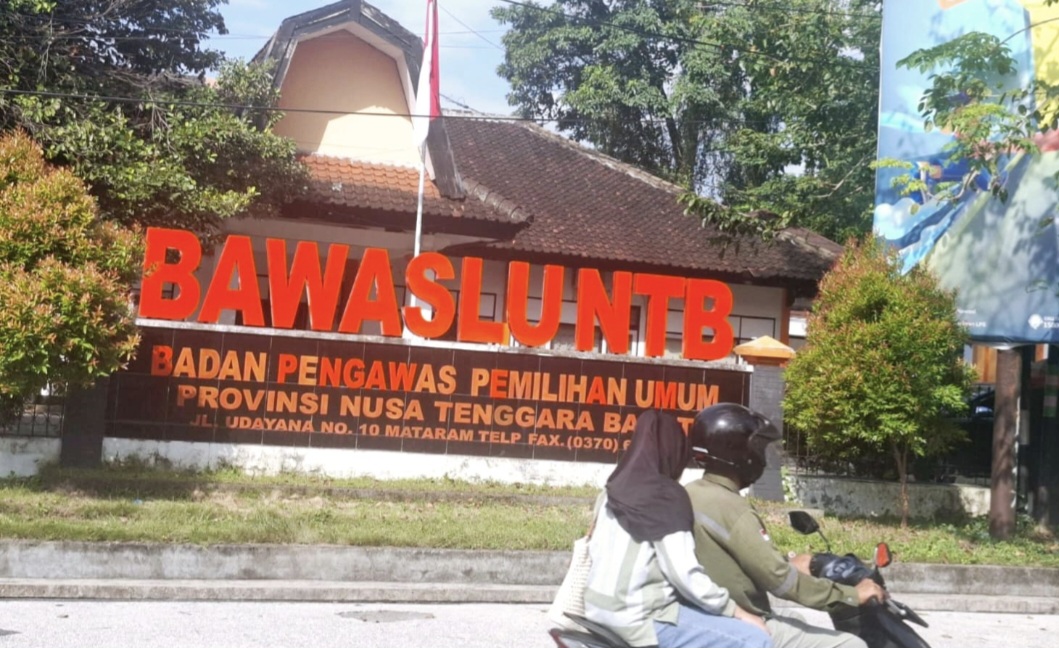 Bawaslu NTB segera pindah kantor setelah pemprov kalah gugatan di Mahkamah Agung (MA). 