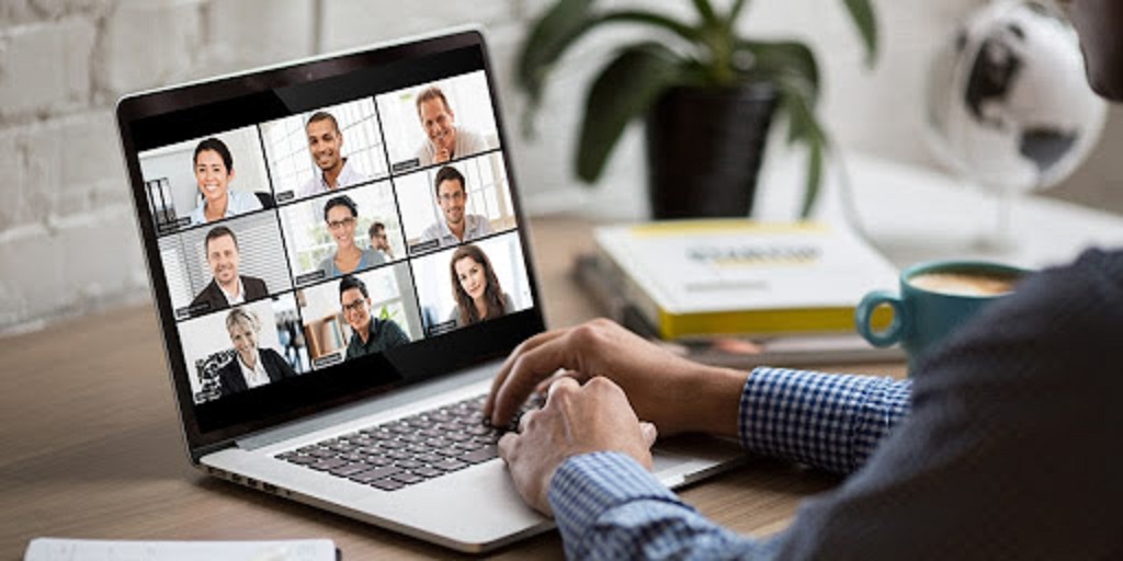 Rencana kebijakan work from home (WFH) untuk menghemat BBM dinilainya tidak efektif. Kontribusinya terhadap pengurangan konsumsi energi sangat kecil, bahkan di bawah 1 persen. (karier.mu)