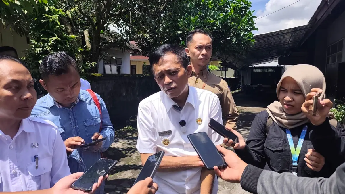 Bupati Lombok Tengah Lalu Pathul Bahri. (DEWI/LOMBOK POST)