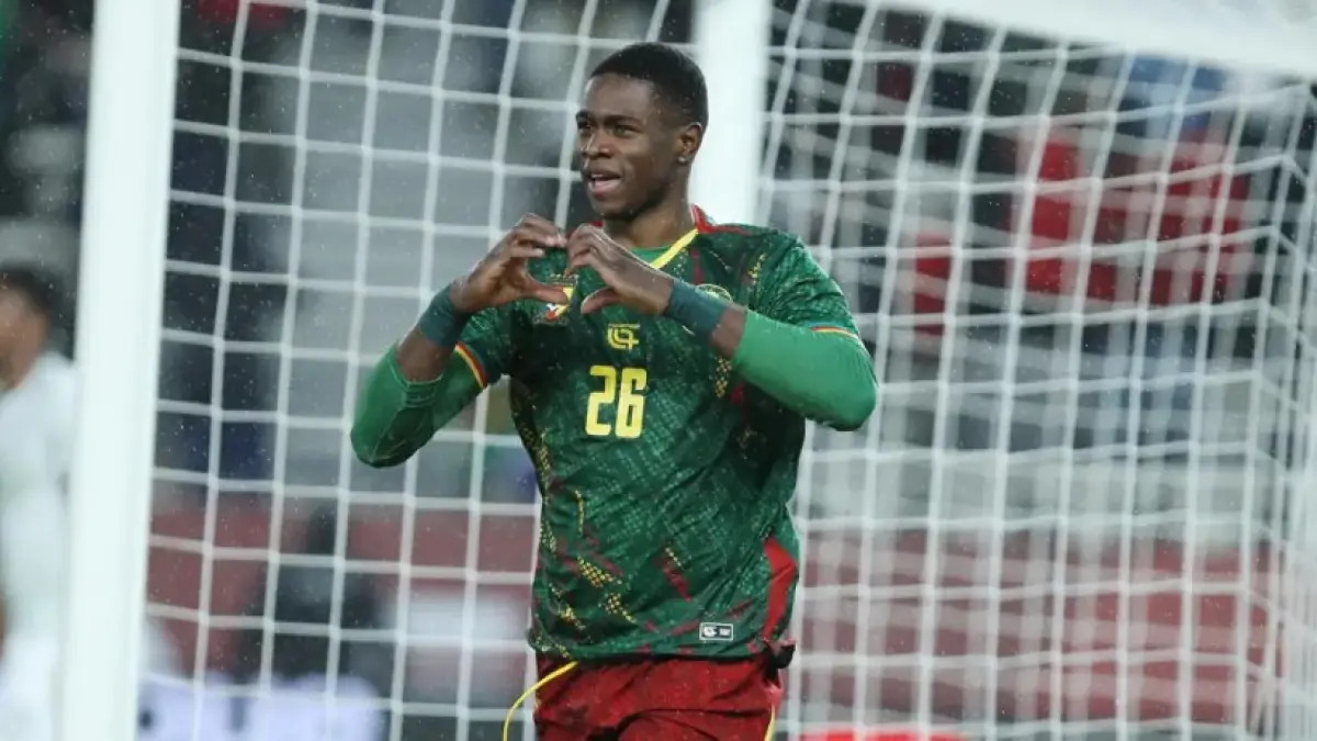 Pemain Bayer Leverkusen Christian Kofane menjadi incaran Arsenal. (IST/LOMBOK POST)