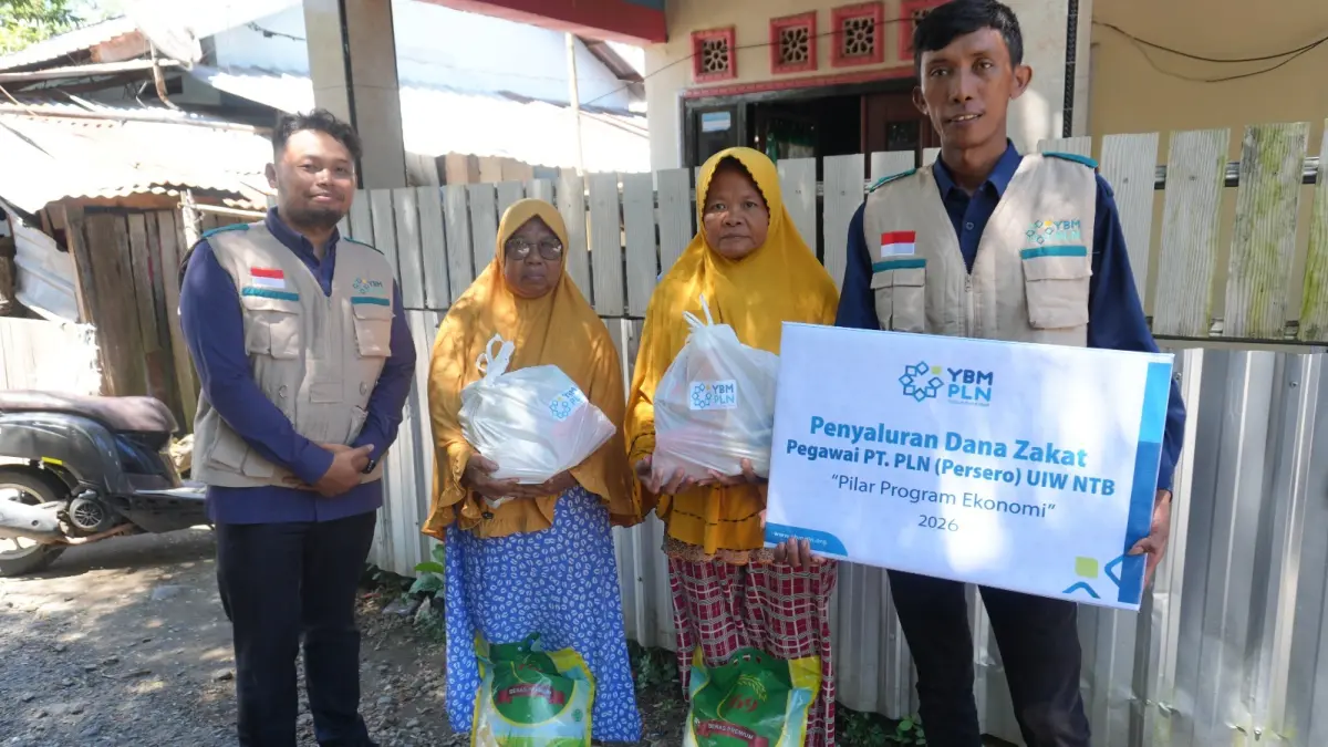 PLN UIW NTB melalui Yayasan Baitul Maal (YBM) PLN UPK Tambora, menyalurkan bantuan kepada warga Desa Labu Lalar, Kecamatan Taliwang, Kabupaten Sumbawa Barat.