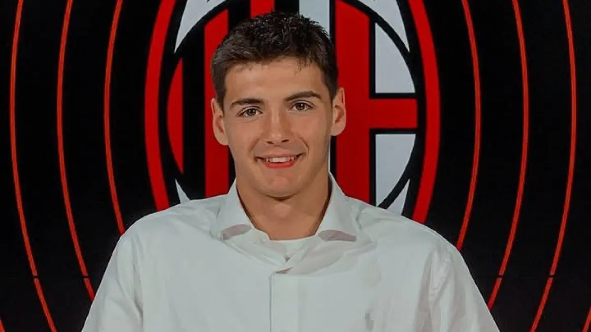 Manchester City menunjukkan minat yang kuat pada kiper berbakat AC Milan Alessandro Longoni.&nbsp; (Istimewa) 