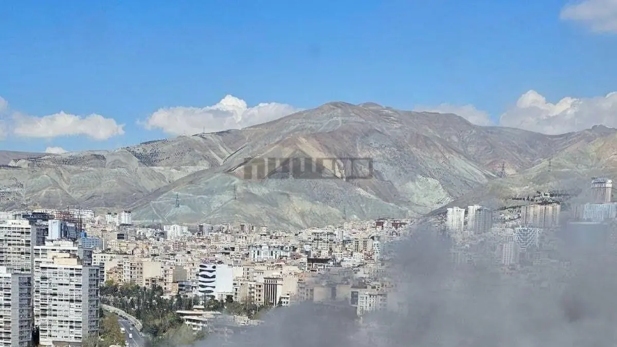 Serangan dilaporkan meluas di Teheran dan Qom saat Mojtaba Khamenei disebut berada di salah satu lokasi, memicu ketegangan global. (internet)