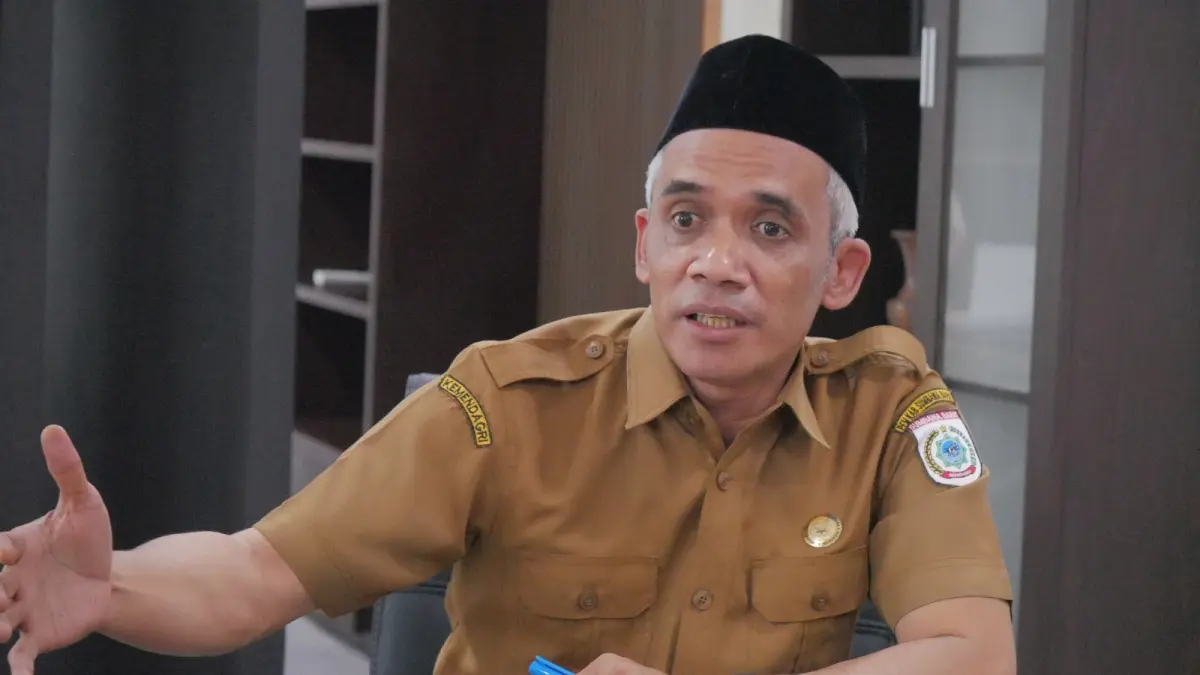 Sekda KSB Hairul Jibril. (Faruk/Lombok Post)