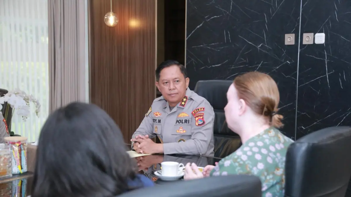Kapolda NTB Irjen Pol. Edy Murbowo saat menerima kunjungan perwakilan Kepolisian Federal Australia, Rabu (8/4).