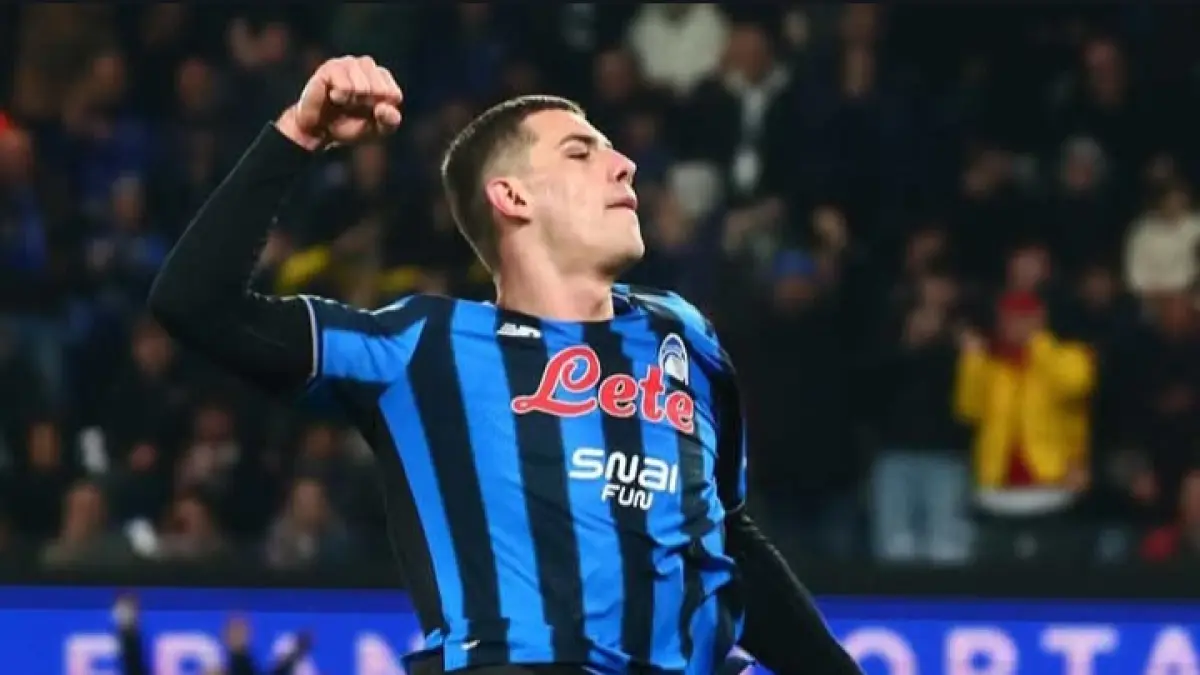 Nikola Krstovic, striker Atalanta yang masuk radar AC Milan. (Istimewa) 