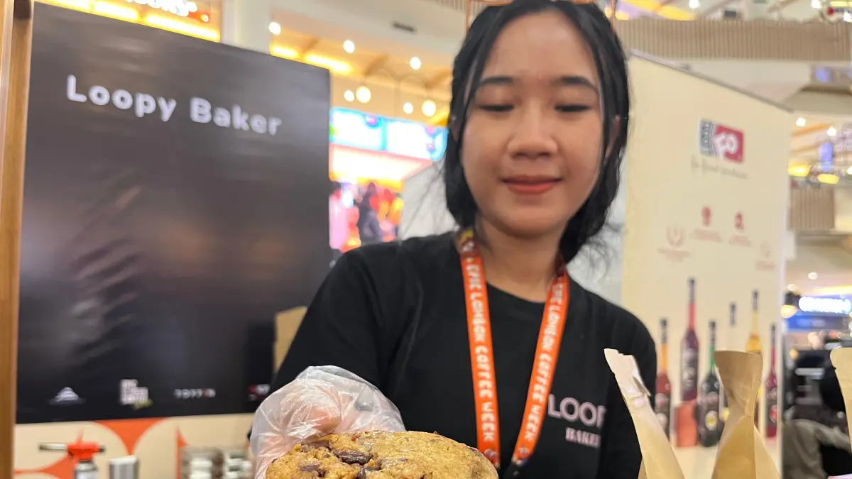 VIRAL: Salah satu varian best seller kukis Loopy Baker yang dihadirkan dalam event Epic Lombok Coffee Week, pekan lalu. (FERIAL/LOMBOK POST)