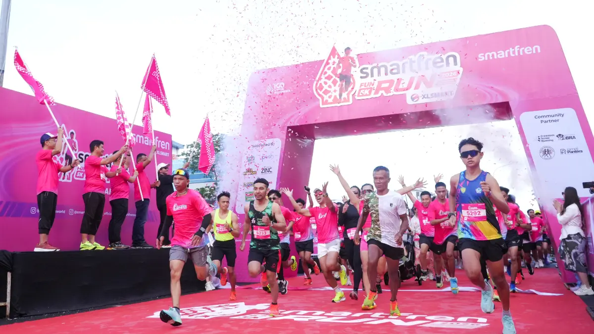 SMARTFREN Fun Run Manado 2026 gaet ribuan peserta, XLSMART perkuat jaringan digital dan dorong gaya hidup aktif masyarakat. (XLSMART untuk Lombok Post)