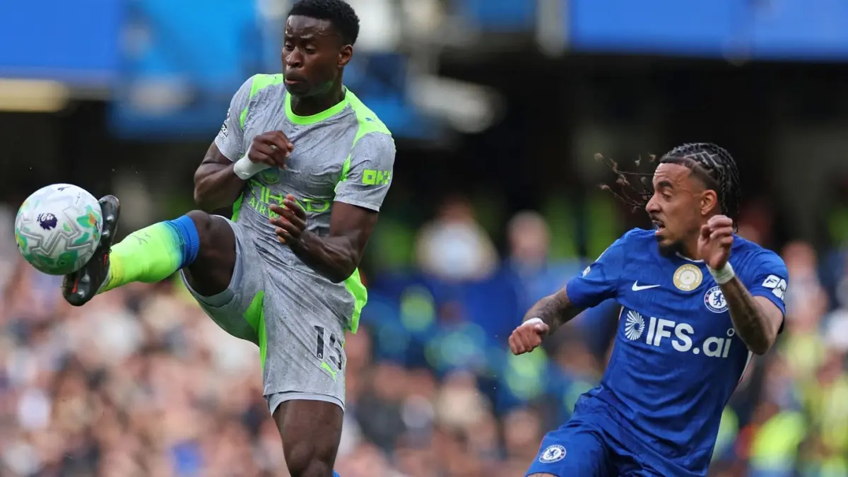 Manchester City bantai Chelsea 3-0 di Stamford Bridge. Nico O