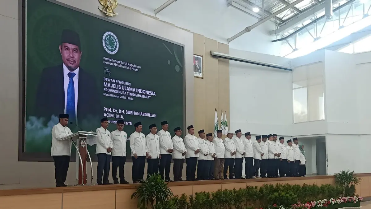 Perwakilan Kemenkum NTB menghadiri pengukuhan pengurus MUI NTB 2025–2030 di UIN Mataram sebagai wujud sinergi ulama dan pemerintah.