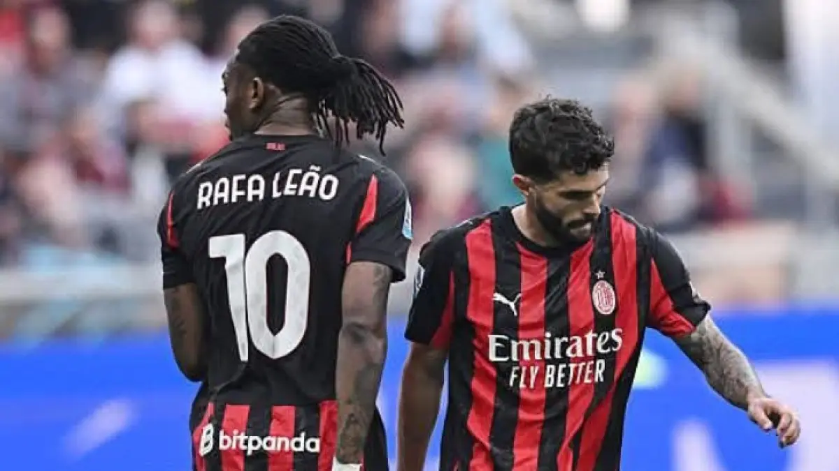 Rafael Leao dan Christian Pulisic, topskor sementara AC Milan dengan 9 dan 8 gol yang sama-sama gagal mencetak gol dalam laga kontra Udinese. (Istimewa) 
