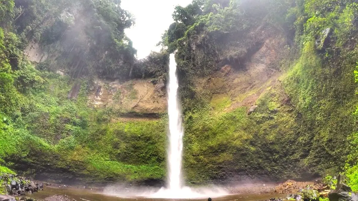 UNGGULAN: Tiu Bombong menjadi salah satu objek wisata unggulan Desa Sambik Bangkol. (IST/LOMBOK POST)