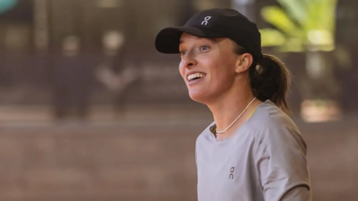 Iga Swiatek rekrut eks pelatih Nadal dan berlatih di Mallorca jelang Stuttgart, fokus bangkit di musim lapangan tanah liat 2026. (Instagram Iga Swiatek)