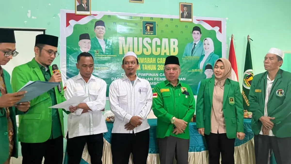 KONSOLIDASI: Ketua DPW PPP NTB H Muzihir dan Sekretaris DPW Sitti Ari menghadiri Muscab DPC PPP Lombok Tengah (Loteng), Minggu (12/4). DPP PPP bakal menerbitkan SK Plt terhadap lima ketua DPC yang menolak muscab.(DPW PPP NTB UNTUK LOMBOK POST)