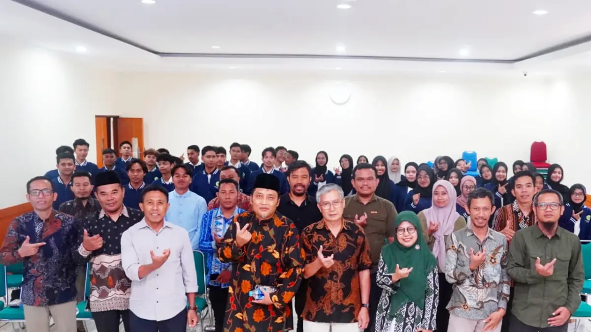 Universitas Muhammadiyah Mataram melepas mahasiswa peserta Kuliah Kerja Nyata Pengembangan Persyarikatan (KKN PPS) Angkatan II Tahun 2026, Kamis (16/4).