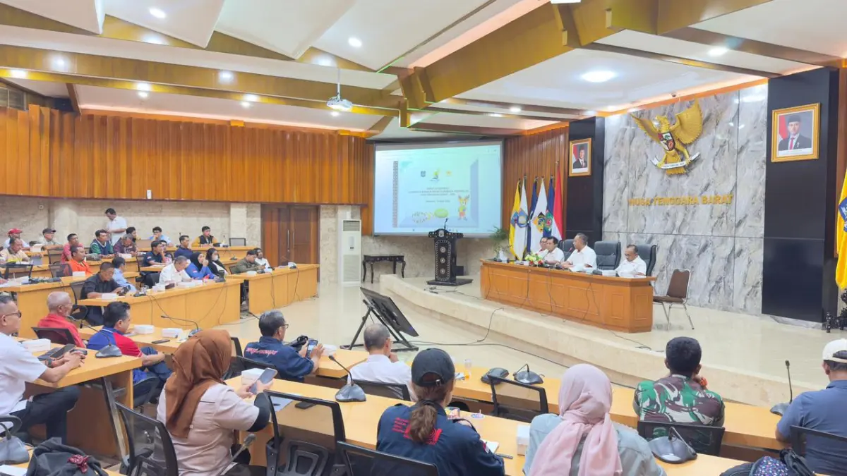 KONI NTB menggelar rapat koordinasi dengan Pengprov Cabor membahas persiapan Porprov XII/2026, Sabtu (18/4). (IST/LOMBOK POST)
